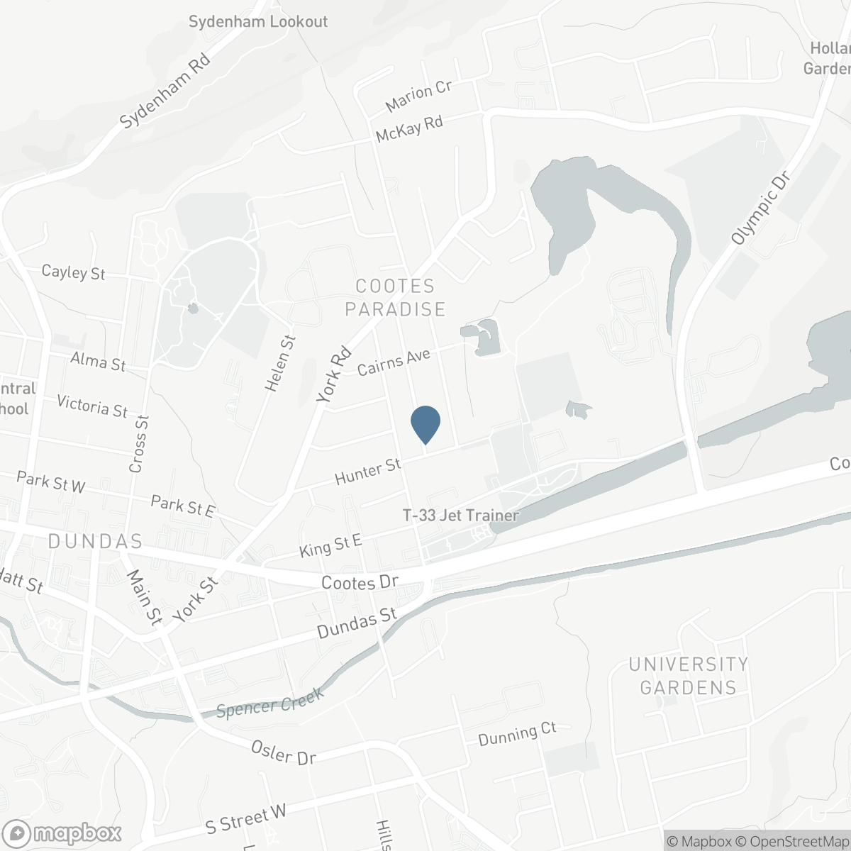 8 CAMERON Avenue, Dundas, Ontario L9H 1P5